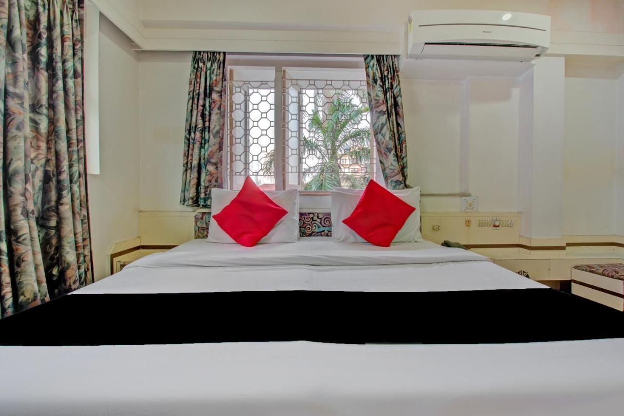 Capital O 76484 Hotel Balwas International Mumbai  Buitenkant foto